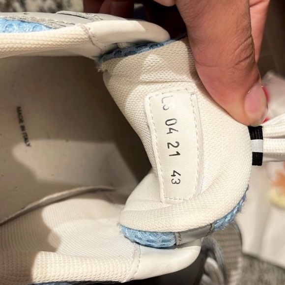 Dior B22’s - Picture 3 of 4